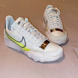 Women's
Nike Waffle Racer 2X